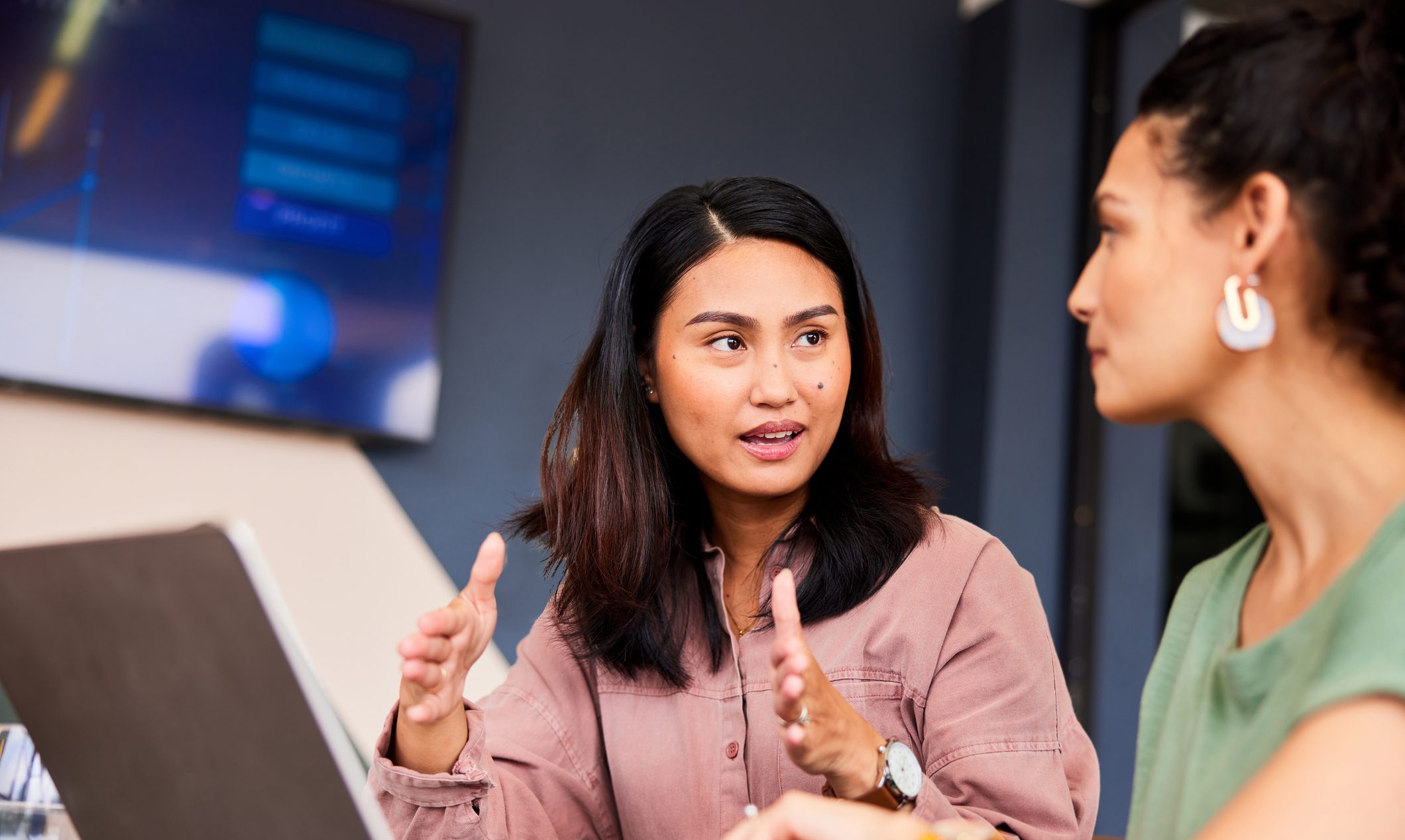 Is it Time for Your Business to Start Outsourcing?