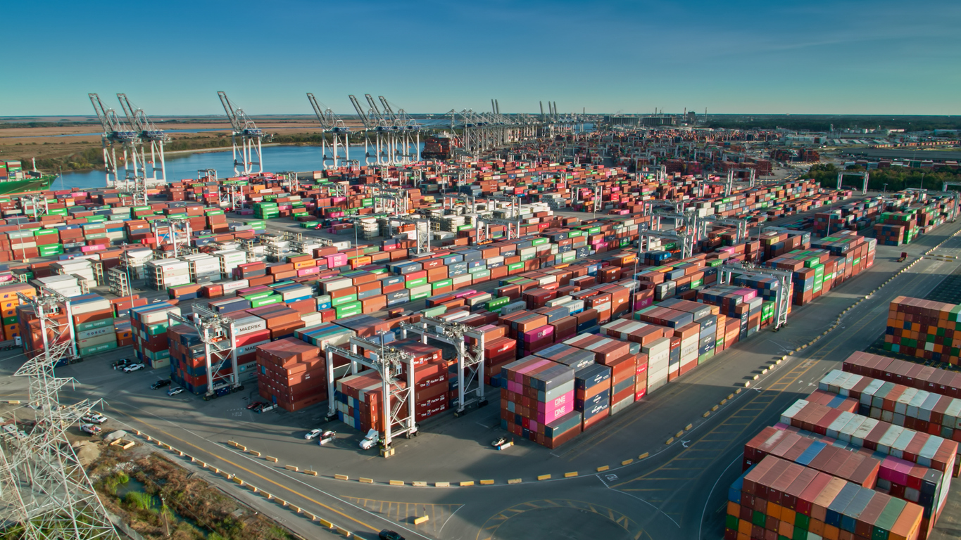 Mitigate the Risks: Tips for Dealing with Tariff-Driven Turbulence